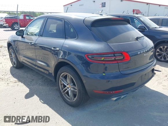 2015 Porsche Macan S with VIN WP1AB2A55FLB67075, listed as a IAAI auction lot 42068637 with 148,068 mi miles. Bid and sale history available at carsss.com. Image 3.