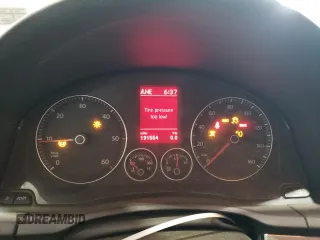 2009 Volkswagen Jetta z VIN 3VWAL71KX9M072304, wystawiony jako Copart lot #57027785 z przebiegiem 191 554 mil mil oraz Szkoda całkowita • Salvage title. Historia ofert i sprzedaży dostępna na DreamBid. Obrazek 9.