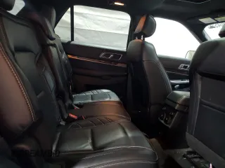 2017 Ford Explorer Platinum с VIN 1FM5K8HT8HGD46390, выставлен на аукционе Copart как лот 63304525 с пробегом 62 977 миль миль и Чистый • Clean title. История ставок и продаж доступна на DreamBid. Изображение 11.