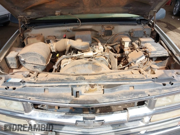 1998 Chevrolet Silverado 1500 with VIN 1GCEK19R5WR125586, listed as a IAAI auction lot 41797844 with 329,124 mi miles and . Bid and sale history available at DreamBid. Image 10.