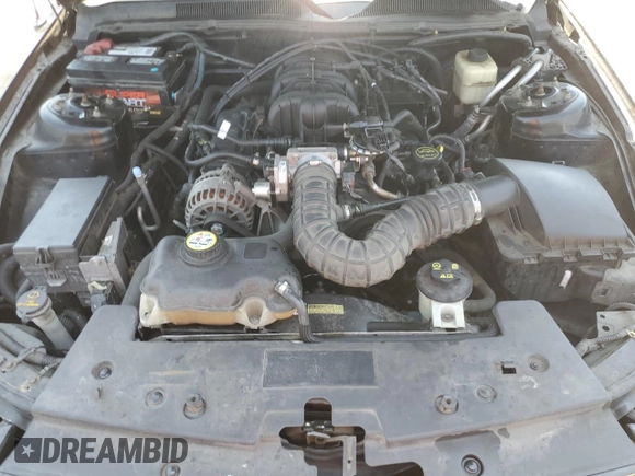 2008 Ford Mustang Deluxe with VIN 1ZVHT80N785126159, listed as a Copart auction lot 62945975 with 201,417 mi miles and Clean title. Bid and sale history available at DreamBid. Image 11.
