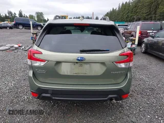 2020 Subaru Forester Premium with VIN JF2SKAJCXLH486602, listed as a IAAI auction lot 42291584 with 25,883 mi miles and . Bid and sale history available at DreamBid. Image 16.