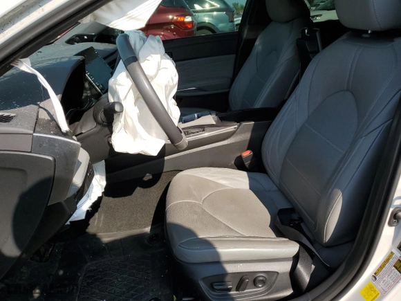 2022 Toyota Avalon Hybrid Limited with VIN 4T1DA1AB0NU012729, listed as a Copart auction lot 71247704 with 0 mi miles and Non Repairable. Bid and sale history available at carsss.com. Image 7.