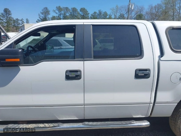 2014 Ford F-150 XL with VIN 1FTFW1EF8EFB42841, listed as a IAAI auction lot 41836094 with 258,074 mi miles. Bid and sale history available at carsss.com. Image 14.
