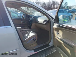 2011 Mercedes-Benz M-Class ML 350 BlueTEC with VIN 4JGBB2FB1BA646180, listed as a IAAI auction lot 41779688 with 1 mi miles. Bid and sale history available at carsss.com. Image 5.