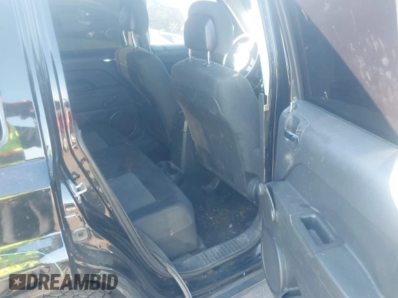 2014 Jeep Patriot Altitude with VIN 1C4NJPBA9ED785894, listed as a IAAI auction lot 41378370 with 179,361 mi miles and . Bid and sale history available at DreamBid. Image 8.