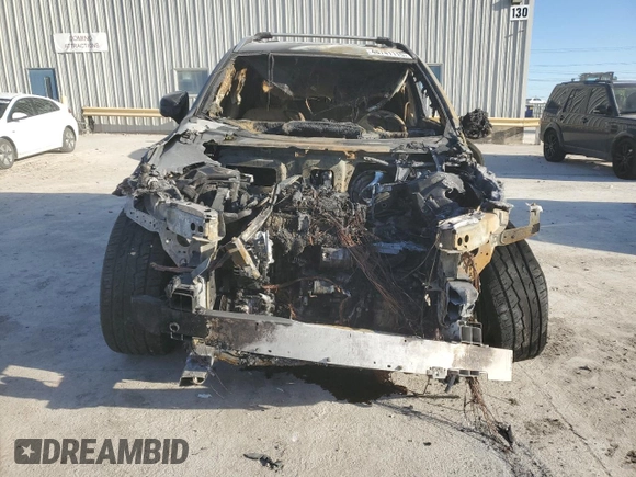 2017 Volvo XC90 Momentum z VIN YV4A22PK9H1136714, wystawiony jako Copart lot #48741115 z przebiegiem Nie podano mil oraz Nie do naprawy • Non repairable. Historia ofert i sprzedaży dostępna na DreamBid. Obrazek 5.