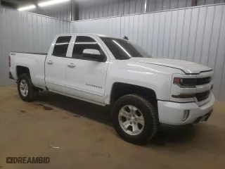 2018 Chevrolet Silverado 1500 LT with VIN 1GCVKREH6JZ138349, listed as a Copart auction lot 42260075 with 173,439 mi miles and Clean Title. Bid and sale history available at carsss.com. Image 4.