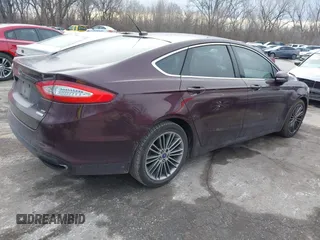 2013 Ford Fusion SE with VIN 3FA6P0H9XDR243190, listed as a IAAI auction lot 41622504 with 237,174 mi miles. Bid and sale history available at carsss.com. Image 4.