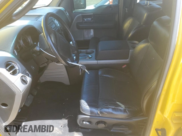 2004 Ford F-150 XLT с VIN 1FTPW14534KC08652, выставлен на аукционе Copart как лот 61236975 с пробегом 197 953 миль миль и Списание • Salvage title. История ставок и продаж доступна на DreamBid. Изображение 7.