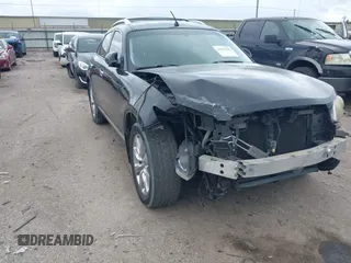 2008 Infiniti FX z VIN JNRAS08UX8X104648, wystawiony jako IAAI lot #41895298 z przebiegiem 207 873 mil mil oraz . Historia ofert i sprzedaży dostępna na DreamBid. Obrazek 1.