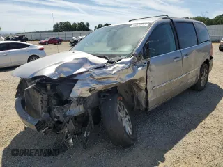 2016 Chrysler Town & Country Touring with VIN 2C4RC1BG9GR110656, listed as a Copart auction lot 56076785 with 181,995 mi miles and Salvage Title. Bid and sale history available at DreamBid. Image 1.