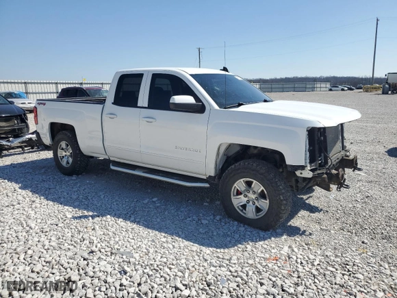 2015 Chevrolet Silverado 1500 LT with VIN 1GCVKREC5FZ296533, listed as a Copart auction lot 46018525 with 158,329 mi miles and Salvage Title. Bid and sale history available at carsss.com. Image 4.