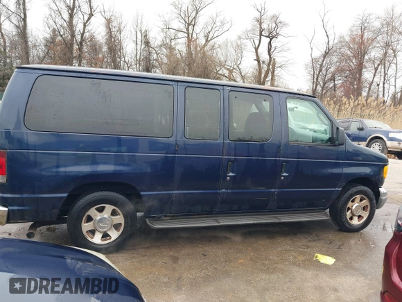 2006 Ford Econoline Passenger XL with VIN 1FMRE11LX6DA52692, listed as a IAAI auction lot 41718305 with 138,736 mi miles and . Bid and sale history available at DreamBid. Image 13.