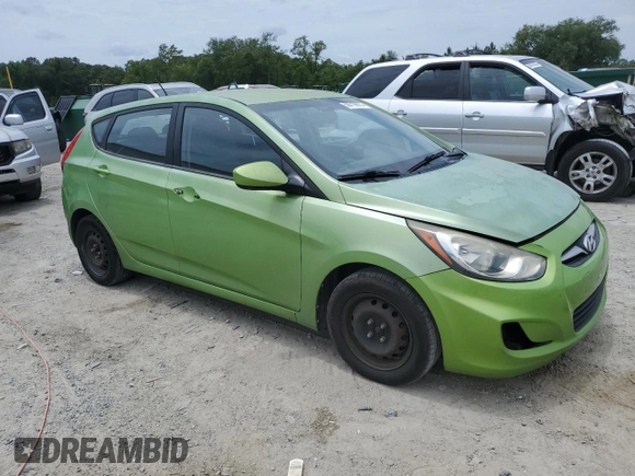 2013 Hyundai Accent GS with VIN KMHCT5AE6DU083617, listed as a Copart auction lot 58719915 with 157,502 mi miles and Clean title. Bid and sale history available at DreamBid. Image 4.