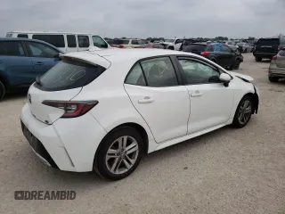 2021 Toyota Corolla Hatchback SE with VIN JTND4MBE1M3142847, listed as a Copart auction lot 51584914 with 55,548 mi miles and Salvage Title. Bid and sale history available at carsss.com. Image 3.
