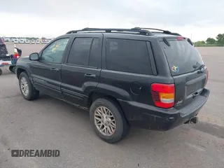2004 Jeep Grand Cherokee Limited with VIN 1J4GW58N54C347896, listed as a IAAI auction lot 42350444 with 204,451 mi miles and . Bid and sale history available at DreamBid. Image 3.