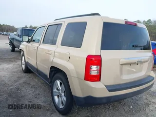 2017 Jeep Patriot Sport with VIN 1C4NJPBB3HD186308, listed as a IAAI auction lot 41743637 with 82,111 mi miles. Bid and sale history available at carsss.com. Image 3.