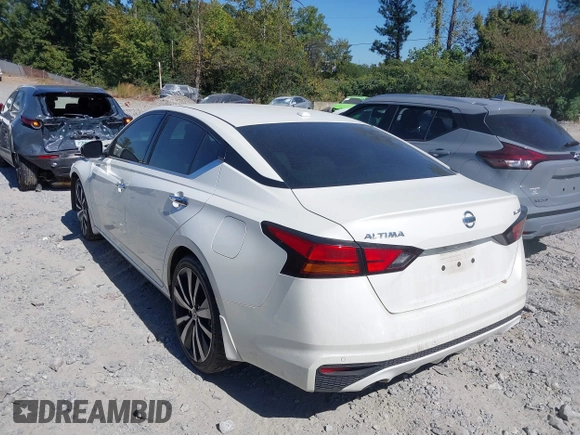 2020 Nissan Altima Platinum with VIN 1N4BL4FV3LC226469, listed as a IAAI auction lot 40570373 with 72,483 mi miles and . Bid and sale history available at carsss.com. Image 14.