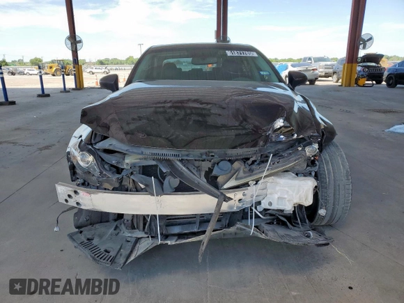 2014 Lexus IS 250 with VIN JTHBF1D28E5034995, listed as a Copart auction lot 61871785 with 139,544 mi miles and Clean title. Bid and sale history available at DreamBid. Image 5.