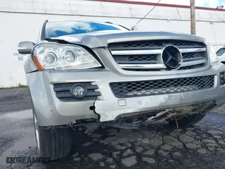 2007 Mercedes-Benz GL-Class with VIN 4JGBF71E17A132064, listed as a IAAI auction lot 41712672 with 129,744 mi miles. Bid and sale history available at carsss.com. Image 17.