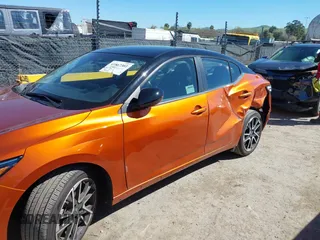 2025 Nissan Sentra SR with VIN 3N1AB8DV0SY261305, listed as a IAAI auction lot 41867301 with 2,852 mi miles and . Bid and sale history available at DreamBid. Image 6.