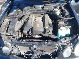 2002 Mercedes-Benz E-Class with VIN WDBJF82JX2X072422, listed as a IAAI auction lot 41390957 with 132,825 mi miles. Bid and sale history available at carsss.com. Image 10.