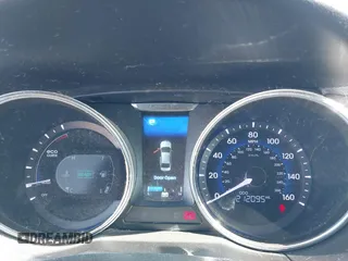 2014 Hyundai Sonata Limited with VIN KMHEC4A42EA109675, listed as a IAAI auction lot 42084992 with 212,095 mi miles and . Bid and sale history available at carsss.com. Image 7.