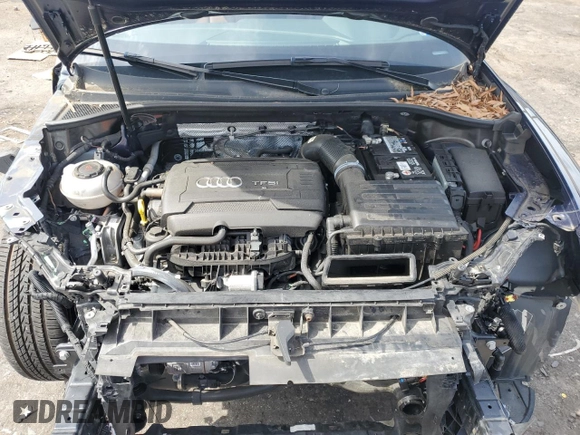 2019 Audi Q3 Premium Plus with VIN WA1BECF39K1083724, listed as a Copart auction lot 60753414 with 35,095 mi miles and Salvage Title. Bid and sale history available at carsss.com. Image 12.