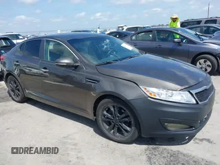 2013 Kia Optima EX с VIN 5XXGN4A78DG151742, выставлен на аукционе IAAI как лот 42631875 с пробегом 112 677 миль миль и . История ставок и продаж доступна на DreamBid. Изображение 1.