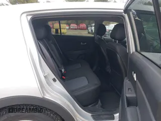 2016 Kia Sportage LX with VIN KNDPBCAC2G7850815, listed as a IAAI auction lot 41917026 with 107,100 mi miles and . Bid and sale history available at carsss.com. Image 8.