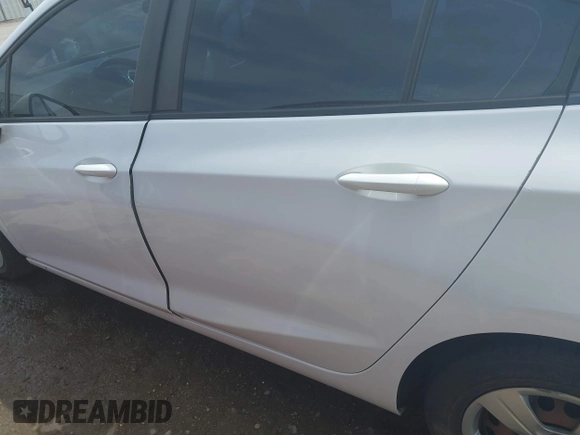 2018 Chevrolet Cruze LS with VIN 1G1BC5SMXJ7172275, listed as a IAAI auction lot 42032683 with 122,461 mi miles and . Bid and sale history available at DreamBid. Image 15.