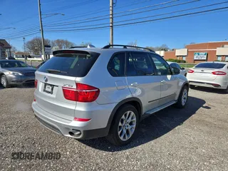 2011 BMW X5 35i with VIN 5UXZV4C54BL410887, listed as a Copart auction lot 52511755 with 111,777 mi miles and Clean Title. Bid and sale history available at carsss.com. Image 4.