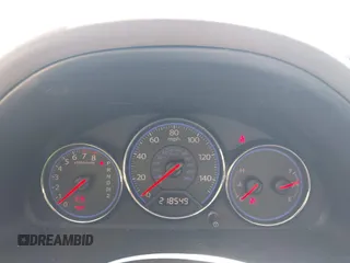 2003 Honda Civic LX z VIN 2HGES16583H538021, wystawiony jako IAAI lot #42063516 z przebiegiem 218 549 mil mil oraz . Historia ofert i sprzedaży dostępna na DreamBid. Obrazek 7.