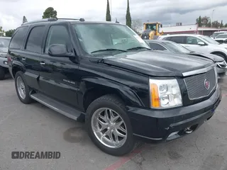 2005 Cadillac Escalade z VIN 1GYEC63T95R181022, wystawiony jako IAAI lot #41777173 z przebiegiem 44 348 mil mil oraz . Historia ofert i sprzedaży dostępna na DreamBid. Obrazek 1.
