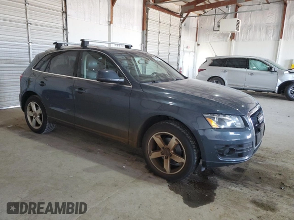 2010 Audi Q5 Premium Plus with VIN WA1LKAFP4AA105437, listed as a Copart auction lot 47547255 with 180,122 mi miles and Salvage title. Bid and sale history available at DreamBid. Image 4.