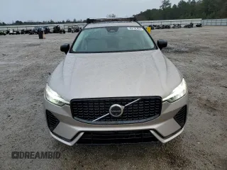 2024 Volvo XC60 Recharge Plug-In Hybrid Plus Dark Theme with VIN YV4H60DL6R1890143, listed as a Copart auction lot 85732464 with 8,884 mi miles and Salvage Title. Bid and sale history available at carsss.com. Image 5.