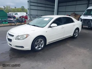 2008 Chevrolet Malibu LT w/1LT with VIN 1G1ZH57B584286686, listed as a IAAI auction lot 41927368 with 196,176 mi miles. Bid and sale history available at carsss.com. Image 2.