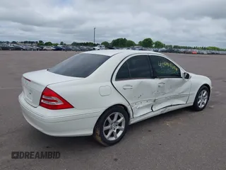 2007 Mercedes-Benz C 280 Luxury with VIN WDBRF54H47A931316, listed as a IAAI auction lot 42625925 with 109,449 mi miles and . Bid and sale history available at DreamBid. Image 4.