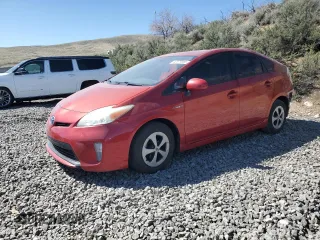2014 Toyota Prius Four z VIN JTDKN3DU7E1737013, wystawiony jako Copart lot #52579065 z przebiegiem 155 114 mil mil oraz Szkoda całkowita • Salvage title. Historia ofert i sprzedaży dostępna na DreamBid. Obrazek 1.