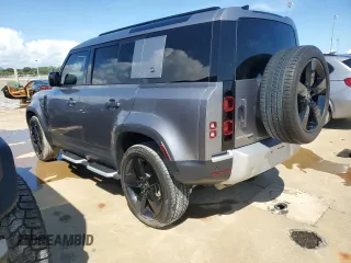 2021 Land Rover Defender SE z VIN SALEP7RU0M2049735, wystawiony jako Copart lot #73704894 z przebiegiem Nie podano mil oraz Szkoda całkowita • Salvage title. Historia ofert i sprzedaży dostępna na DreamBid. Obrazek 2.