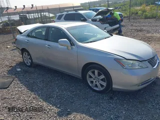 2007 Lexus ES 330 z VIN JTHBJ46G272147175, wystawiony jako IAAI lot #42399005 z przebiegiem 151 554 mil mil oraz . Historia ofert i sprzedaży dostępna na DreamBid. Obrazek 1.