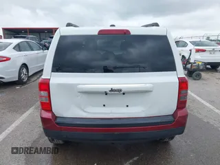 2016 Jeep Patriot Sport с VIN 1C4NJPBB5GD536617, выставлен на аукционе IAAI как лот 42151443 с пробегом 218 608 миль миль и . История ставок и продаж доступна на DreamBid. Изображение 16.