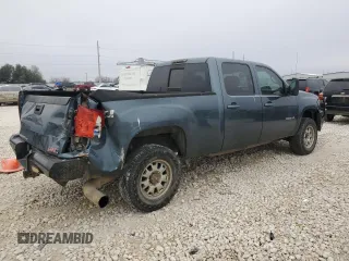 2009 GMC Sierra 2500HD SLT z VIN 1GTHK63609F152337, wystawiony jako Copart lot #45722975 z przebiegiem 251 993 mil mil oraz Szkoda całkowita • Salvage title. Historia ofert i sprzedaży dostępna na DreamBid. Obrazek 3.