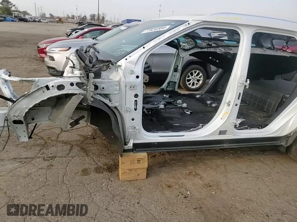 2021 Chevrolet Blazer Premier с VIN 3GNKBLRS2MS536463, выставлен на аукционе Copart как лот 77820384 с пробегом Не указан миль и На запчасти • Non repairable. История ставок и продаж доступна на DreamBid. Изображение 14.