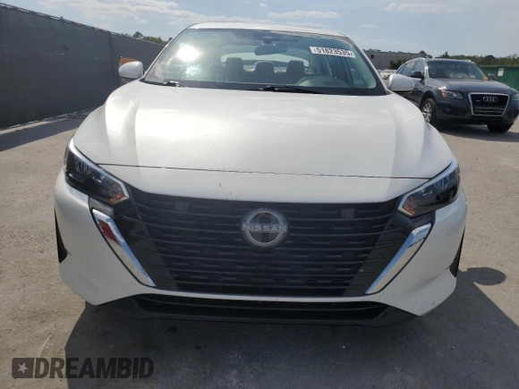 2024 Nissan Sentra SV with VIN 3N1AB8CV0RY262918, listed as a Copart auction lot 51823535 with 38,734 mi miles and Non Repairable. Bid and sale history available at DreamBid. Image 5.