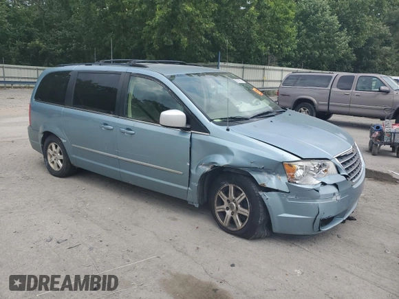 2009 Chrysler Town & Country Touring with VIN 2A8HR54189R536361, listed as a Copart auction lot 63586614 with 90,202 mi miles and Salvage Title. Bid and sale history available at DreamBid. Image 4.