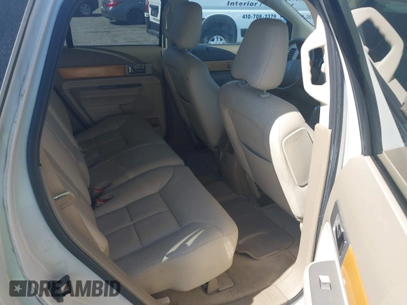 2007 Lincoln MKX with VIN 2LMDU68C37BJ22240, listed as a IAAI auction lot 41773667 with 191,570 mi miles. Bid and sale history available at carsss.com. Image 8.