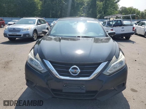2016 Nissan Altima S z VIN 1N4AL3AP8GN380359, wystawiony jako Copart lot #59195915 z przebiegiem 172 069 mil mil oraz Czysty tytuł • Clean title. Historia ofert i sprzedaży dostępna na DreamBid. Obrazek 5.