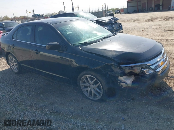 2011 Ford Fusion SEL with VIN 3FAHP0JA7BR319183, listed as a IAAI auction lot 41829886 with 119,302 mi miles. Bid and sale history available at carsss.com. Image 1.